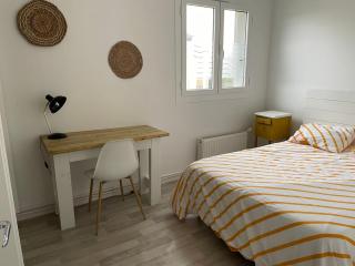 Spacious apartment in Guingamp - 1