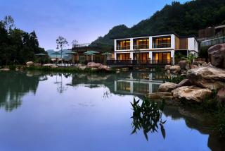 Avatar Peaks Resort - Zhangjiajie - 1