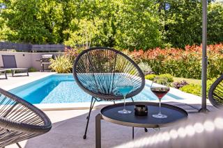 Villa Minka near Pula for 4 people with private pool and jacuzzi - Marčana - 3