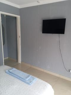Crystal Park Guest House - Benoni - 5