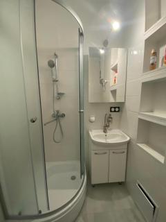 ALEXSANDR apartment в доме с ТРЦ РОДОС море в пешей доступности - 4