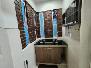 Andari Homestay Selayang - Cuevas de Batu - 2
