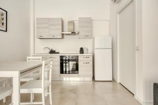 Bright and new flat close to Navigli area - Milán - 7