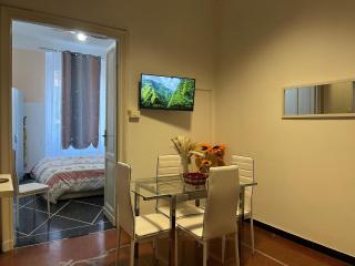 Charming Genova Condo in City Center - Genova - 0