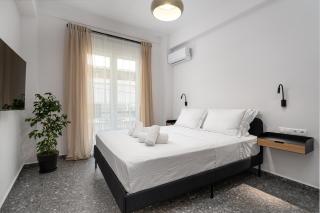 Stylish Retreat in Quiet Piraeus Newly Renovated - Piraeus - 9