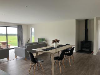 Charming 3-Bedroom Retreat in Mount Somers - Mount Somers - 3