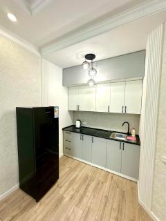Уютная квартира - Almaty - 3