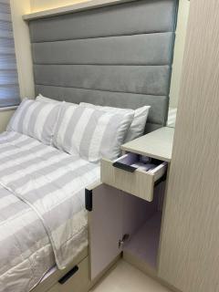 Stylish Central Space near SM Mall of Asia with WIFI - 3