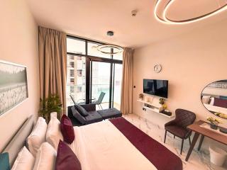 Central Stay Studio Apartment near Cleveland and Abu Dhabi Mall - Abu Dhabi - 9