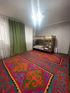 Chyngyz Guest House - Kyzart - 0
