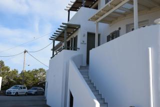 Caruana Boutique Apartments - Agia Anna Naxos - 4