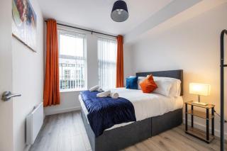 Inviting and modern 2 BR apartment walk to centre - Belfast - 9