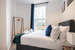 Inviting and modern 2 BR apartment walk to centre - Belfast - 8