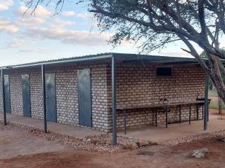 Glocke Mountain Camp - 3