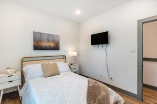 Cozy downtown luxury oasis - Houston - 7