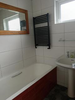 4 Bed Modern Spacious House South Dublin - 8