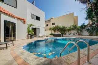 Bungalow home with Stunning Pool Area in St'Julians By 360 Estates - St Julian's - 4
