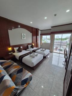 New Forest Patong - 2