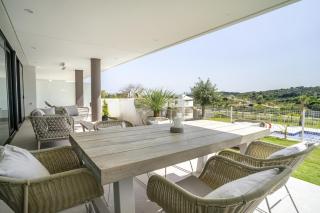 Fabuloso apartamento con jardín privado y jacuzzi - Estepona - 6