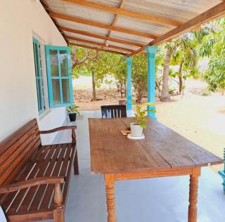Surf House Arugambay - Nikawatawana - 8