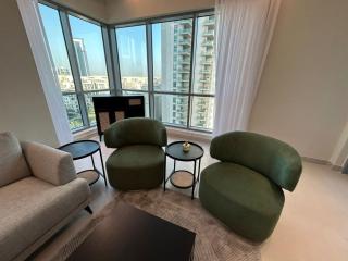 Elegant 2 Bhk Apartment in Dubai with Gym & swimming pool - Sabkhah - 6