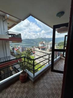 Lake Forest Guest House - Pokhara - 1