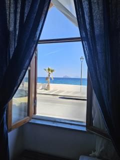 Casa l'Angolo sul Mare - Holiday Housing - Canneto - 0