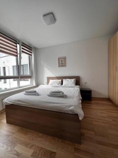 Nyvky Residence 63 - Good for family - Kiev - 0