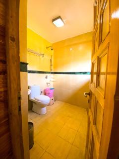 Nezer Hostel & Roof Top Cafe - Leh - 7