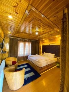 Nezer Hostel & Roof Top Cafe - 0