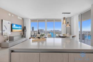 Luxury 3 Br - Corner Balcony - Panoramic View - Pools - Hollywood - 4