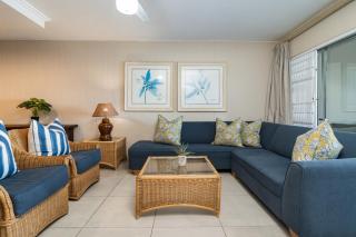 Skiathos 8 - FAMILY ONLY - Max 6 adults and 2 children - Ballito - 9