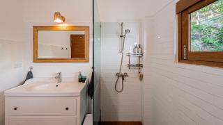 Couples Dream - a secret house with stunning sunsets, and private beach access -  - 1