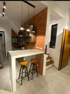 Amazing 4 bedroom Home - 6