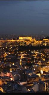 Museum Family Apartment by Zeussuites - Atene - 0