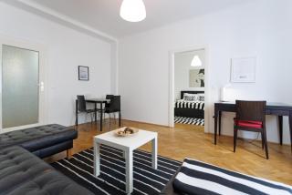 OPERASTREET BLACK & WHITE - 6