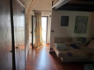 Art Room in the Old Town - Putignano - 4