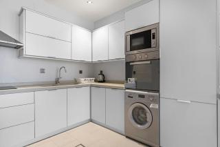 GR - Elegant 2BR Apt with Private Outdoor - AlNakhil - Riyadh - 1