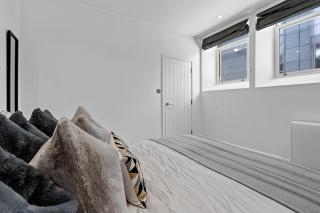 The Nook - 2 min from Station - Free Parking - Courtyard - Swindon - 4