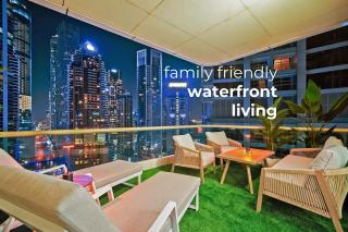 SettlerHomes - Royal Oceanic Elite With Huge Terrace - 0