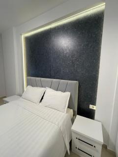 Grey Opal Apartment - Tirana - 4