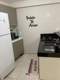 Apartamento 500m da Praia de Meireles - Fortaleza - 7