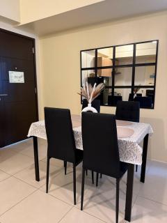 Cozy stay at Moon Casa Serin East Tagaytay beside Ayala Mall - 8