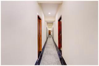 SEA VIEW HOTEL New BR Puri, Near Temple & Sea beach, Spacious and Fully Air Conditioned Rooms with BREAKFAST wifi, Restaurant and Parking - BEST HOTEL IN PURI - Puri - 5