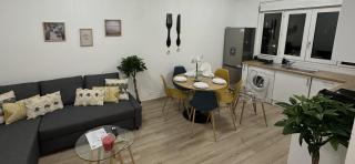 PARIS-MONTROUGE Magnifique Appartement 2 pièce de 36m2 - très cosy pour 1 à 5 personnes refait à neuf - ENTIRE APARTMENT LUXURIOUS AND WARM - Montrouge Paris 14ème - Proche Aéroport Orly & Parc Expositions Porte de Versailles FREE WIFI GRATUIT - 7