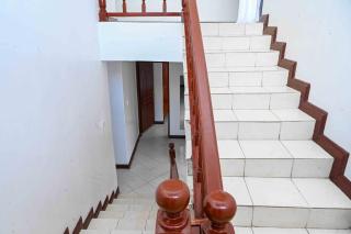 Sofitel Executive 4 bedrooms all ensuite own compound - Kisumu - 4