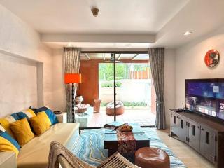 Beachfront resort FamilySuites Seaside Pool, Gym - Khao Tao - 0