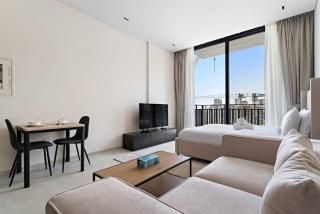 Bright studio in Arjan with pool gym and parking - 0