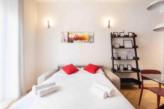 Cute and Central Duomo Apartment - Red - Milaan - 8