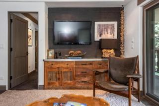 Vail Village Bridge Street 2 Bedroom Next To Gondola One - 5